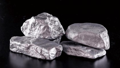 三消息：拜登突收噩耗！外交部强势发声反对；美使馆真的害怕了