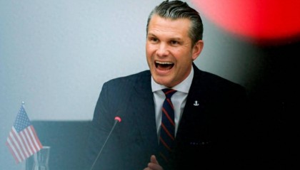 不出所料！美军重点转移，中方接下挑战书，3大海域都危急！