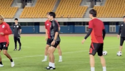 日本记者:日本足球成功离不开特鲁西埃 19号比赛对中国队很困难