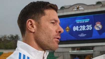 维尼修斯道歉引发的风波:阿隆索被故意忽略背后的故事