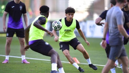 曼联尴尬了!2500万买了俩支升班马都不要的门将,原因曝光太扎心