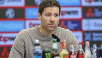 德媒：勒沃库森主帅阿隆索和维尔茨或将明年夏天联手加盟皇马