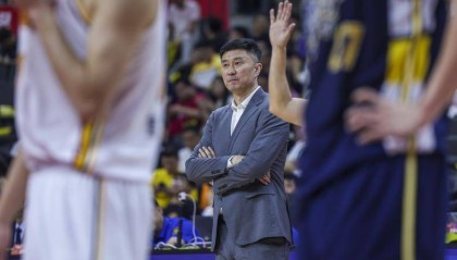 张明池与葛昭宝违规入场被罚2万停赛1场 杜锋潘江连坐