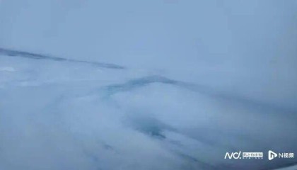 香港一架飞机勇闯风眼核心,拍摄到“桦加沙”内部结构
