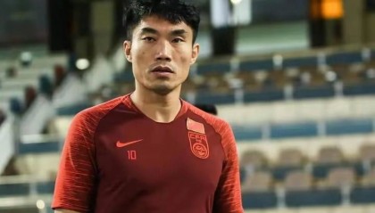 不用郑智!败军之将久尔杰维奇出任国足临时主帅,7月出征东亚杯