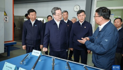 中共中央政治局常委、国务院副总理丁薛祥在陕西调研