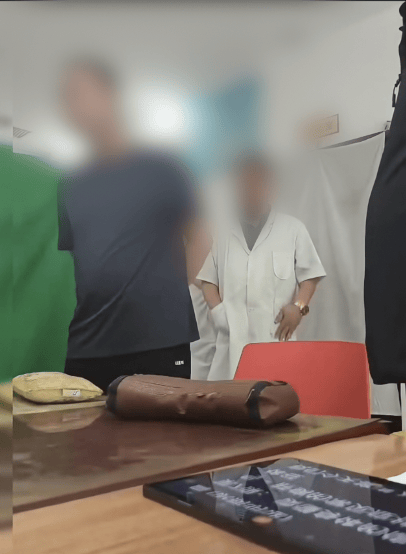 男子因老中医指甲长把脉被按出印索赔2000元？当地卫健：有群众反映，将核实