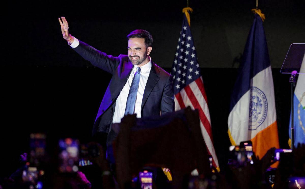 美国多架专机降落中国，民主党抢先特朗普一步访华，和中方有大事相谈？